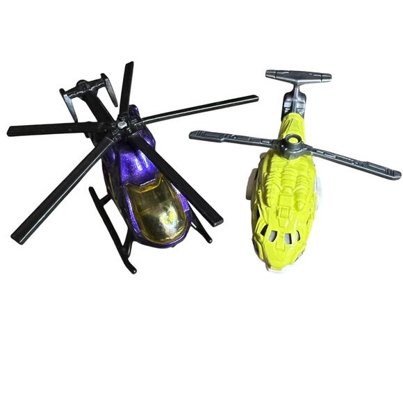 Matchbox MBX 2019 The Rescue Sea Hunter Yellow and SB-86 Sky Busters Airblade - Picture 2 of 9